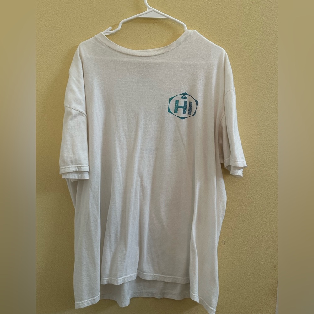 Quiksilver White T-Shirt with Hawaii Logo
